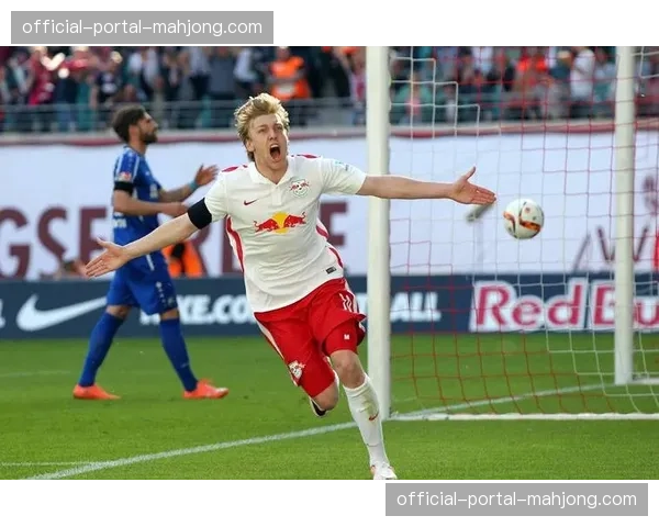 斯图加特3-1战胜门兴格拉德巴赫,吉拉西梅开二度 斯图加特3-1战胜门兴格拉德巴赫,吉拉西梅开二度