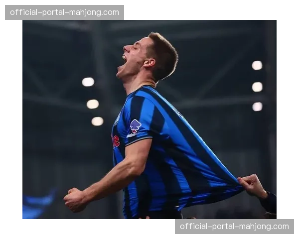 帕萨利奇头球扳平斩获第50个意甲进球,亚特兰大不败场次扩至九场 帕萨利奇头球扳平斩获第50个意甲进球,亚特兰大不败场次扩至九场